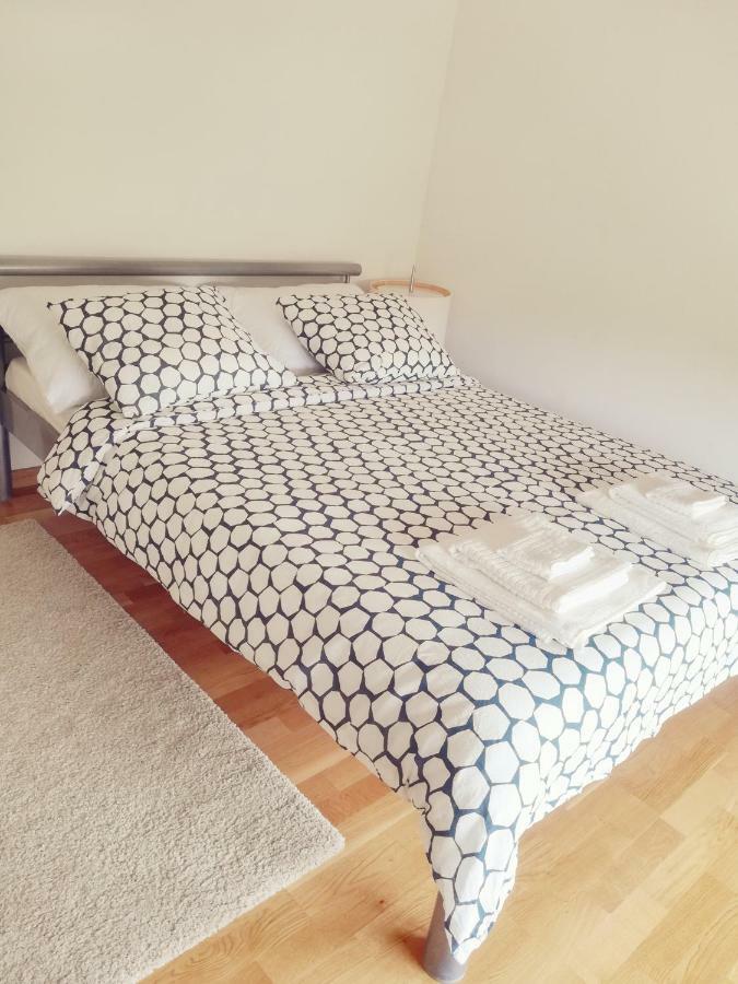 הוילה Ražanac House For Rent Paola מראה חיצוני תמונה