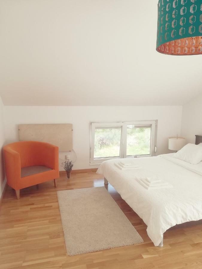 הוילה Ražanac House For Rent Paola מראה חיצוני תמונה